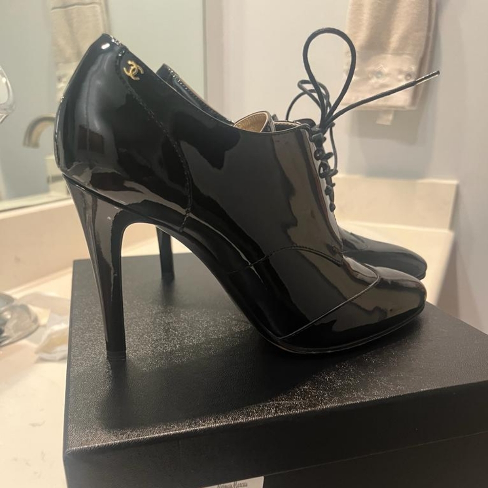 CHANEL Shoes